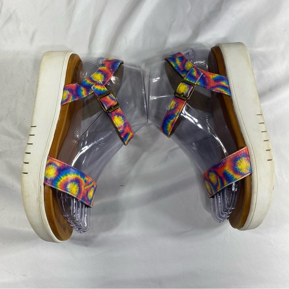 Wonder Nation Multi-Color Spiral Tie-Dye Ankle Strap Open Toe Platform Sandals - Picture 5 of 9